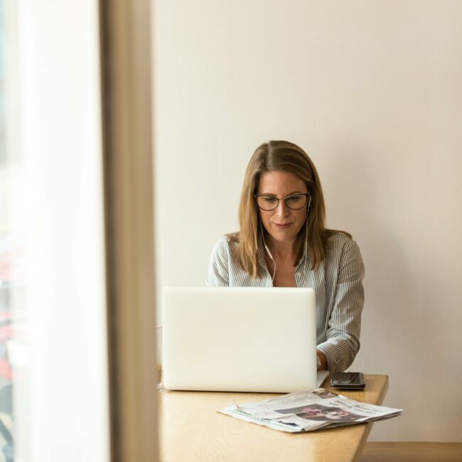linkedin-sales-solutions-wS73LE0GnKs-unsplash
